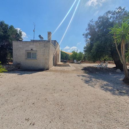 Casina Tra Gli Ulivi Villa Ostuni Buitenkant foto